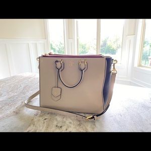 Rare Tory Burch Robinson Cream & Black Leather Bag